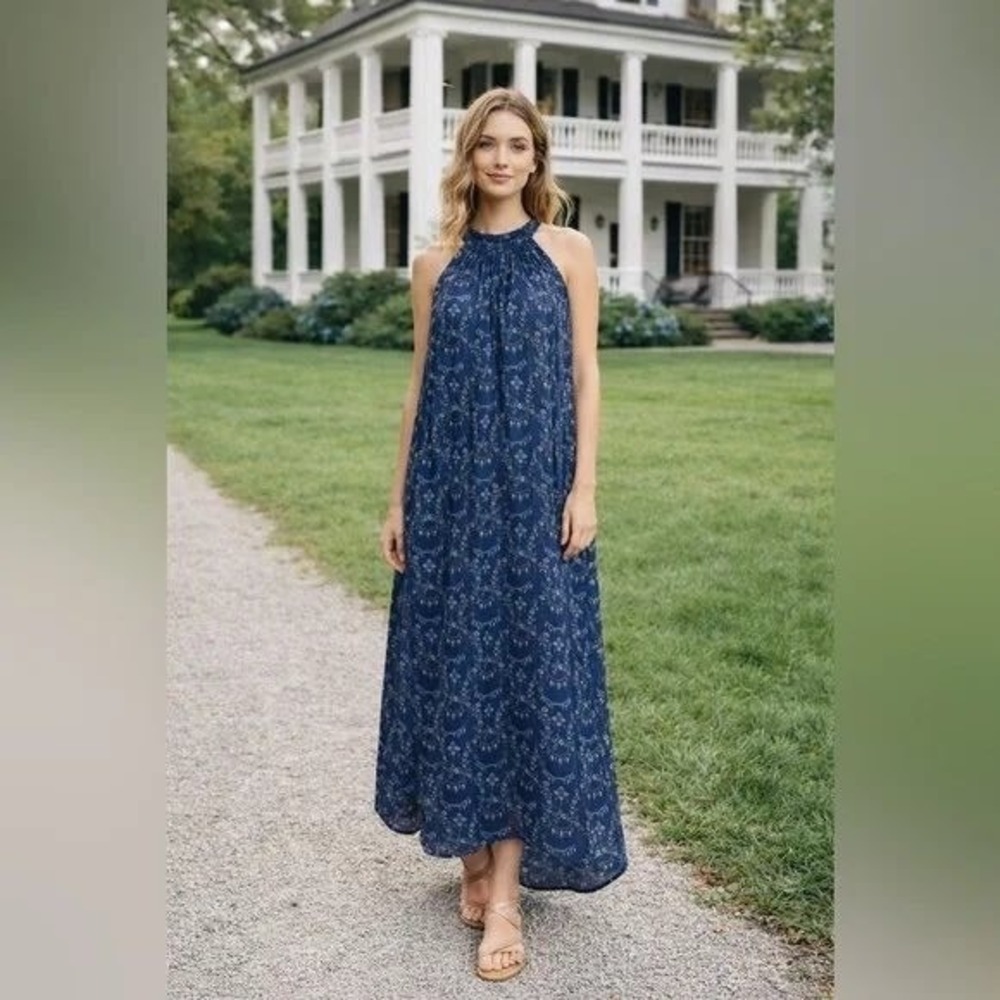 Hill House Giselle Dress in Charm Scallop Halter Navy‎ Blue Floral Boho size M